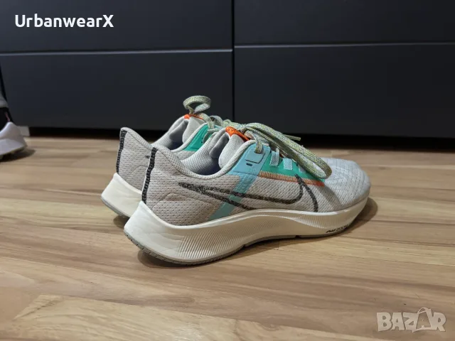 Дамски маратонки Nike Air Zoom Pegasus 38 размер 38,5, снимка 5 - Маратонки - 56247600