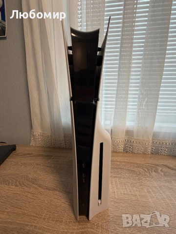 PlayStation 5 Slim + два контролера и игри, снимка 2 - PlayStation конзоли - 54337439