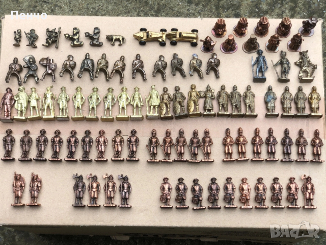 стари метални фигурки на КИНДЕР/KINDER/