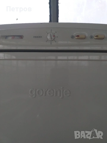 Продавам вертикален фризер, снимка 2 - Фризери - 53222249