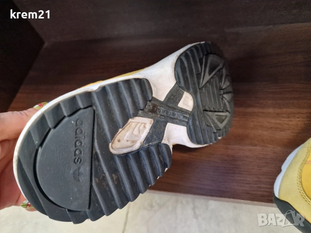 Adidas WMNS Falcon Zip дамски номер 40, снимка 6 - Маратонки - 53912900