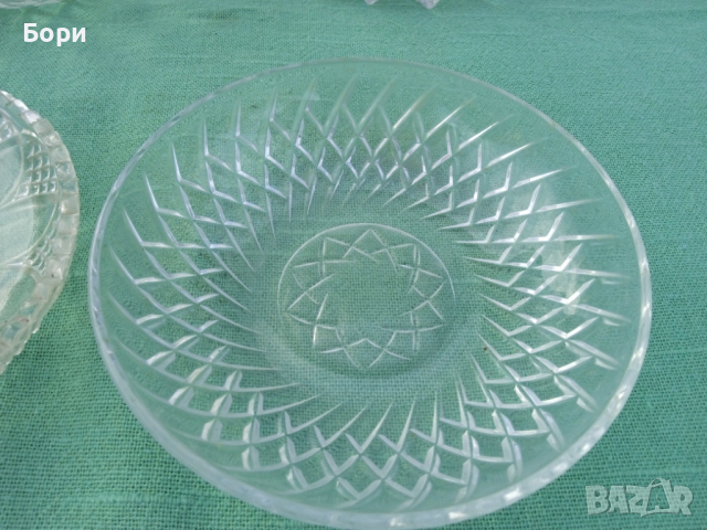 Стари кристални купи, снимка 4 - Чинии - 36409895