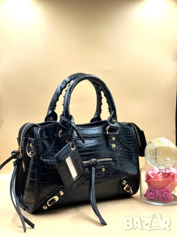 чанта 28х18см balenciaga, снимка 7 - Чанти - 51457550