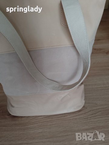 Нова дамска чанта, снимка 2 - Чанти - 37343899