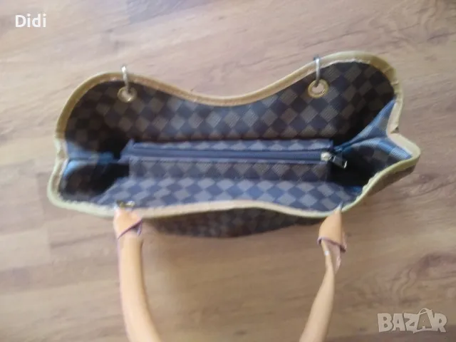 Голяма Чанта Кафява , снимка 2 - Чанти - 47265506