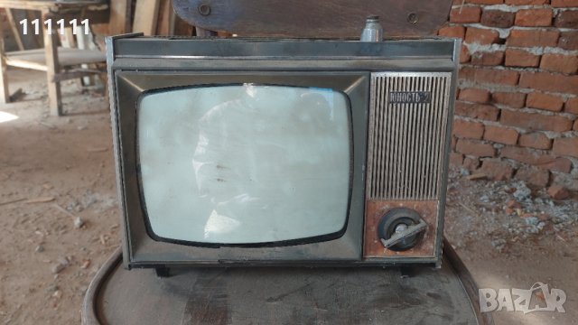 Стар телевизор за колекционери 