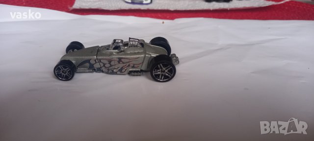 HOTWHEELS 2002-рядък, снимка 4 - Колекции - 39463331