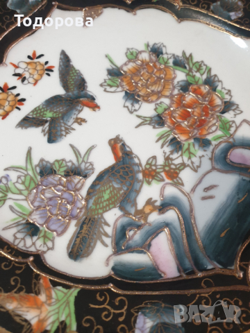 Ръчно рисувана чиния с богата релефна позлата- SATSUMA /Сатцума/, снимка 2 - Антикварни и старинни предмети - 44790765