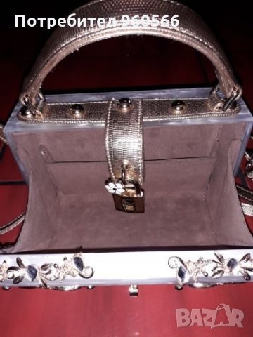 Дамска чанта, снимка 12 - Чанти - 34199485