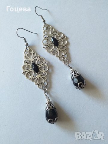  Разкошни обици във Викториански стил с черни кристали и орнаменти в цвят Сребро , снимка 2 - Обеци - 34145942