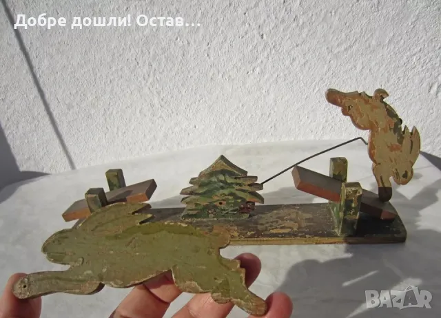 Механични играчки: стара механична играчка, с зайци, кълвящи дървени пиленца, мечета, снимка 3 - Антикварни и старинни предмети - 48649640