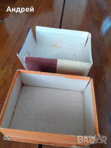 Стара кутия от Шоколадови бонбони Пияни Вишни, снимка 6 - Други ценни предмети - 31684618