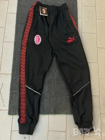 Продавам анцуг на Milan, снимка 4 - Спортни дрехи, екипи - 55876364