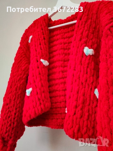 Ръчно плетена жилетка от мека прежда, снимка 2 - Жилетки - 51653694