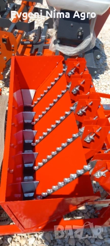 Сеялки за лук и чесън , снимка 2 - Селскостопанска техника - 52118877