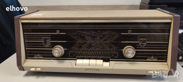 Старо лампово радио Philips B4X02A, снимка 2 - Антикварни и старинни предмети - 53958626