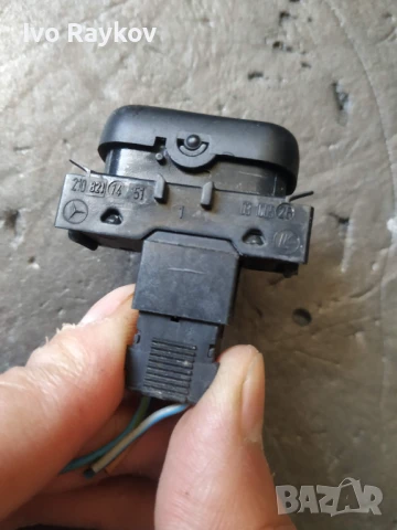 Бутон, парктроник за Mercedes-Benz E W210 , (PDC) , 2108211451, снимка 4 - Части - 51141380