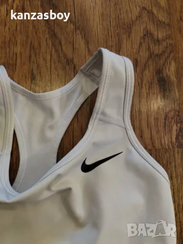 nike sport bra - страхотно дамско бюстие S, снимка 3 - Корсети, бюстиета, топове - 49624228