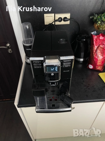 кафемашина Philips Saeco Incanto с кана за капучино, снимка 2 - Кафемашини - 52204776