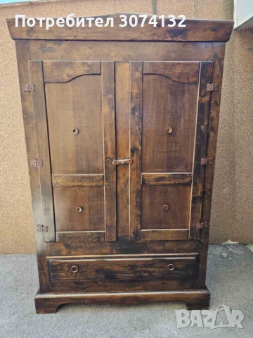 Уникален гардероб в стил Рустик