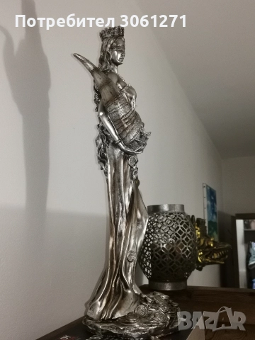 Коледа дойде. Голяма Статуетка Фортуна сребриста – 50 см., снимка 3 - Декорация за дома - 52673206