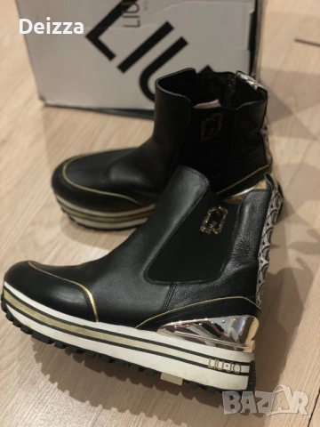 Дамски боти liu jo, снимка 2 - Дамски боти - 51971581