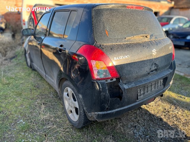 Suzuki Swift 1.3 I на части, снимка 2 - Автомобили и джипове - 44168326