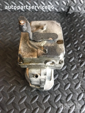 Дроселова клапа за Mercedes S Class S320 W140 Бензин (1991-1997), снимка 2 - Части - 53984452