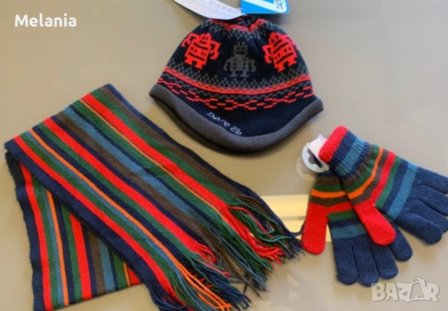 Купчинка от шалчета, шапки и ръкавички за момче, 1-7 г., снимка 2 - Шапки, шалове и ръкавици - 52300235