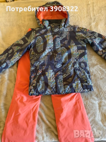 Детски ски комплект яке и панталон Roxy