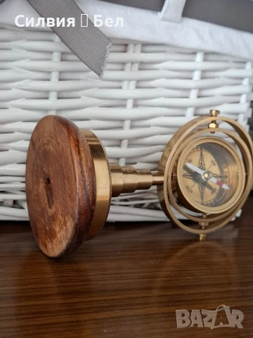 Винтидж компас, снимка 2 - Антикварни и старинни предмети - 51009208