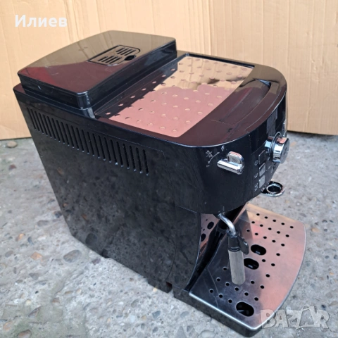 Кафемашина Delonghi Magnifica S , снимка 3 - Кафемашини - 54346121
