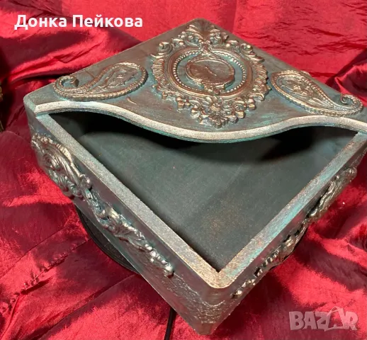 Ръчно декорирана кутия за салфетки ръчна изработка