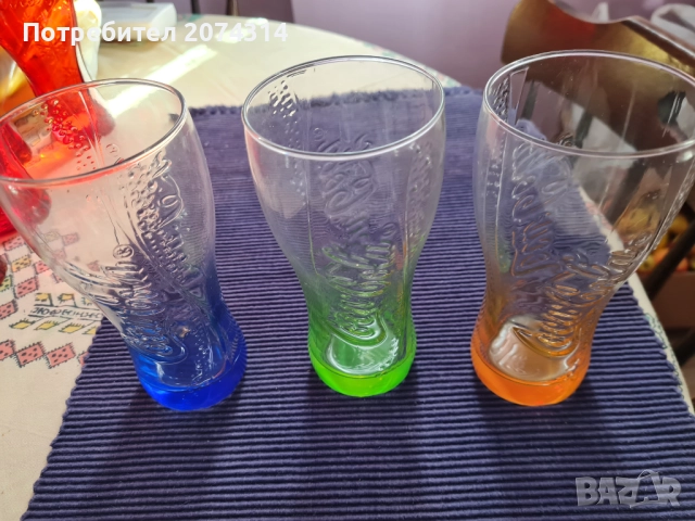 Стъклени чаши Кока кола