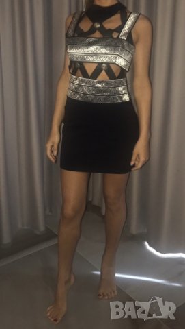 Черна рокля 