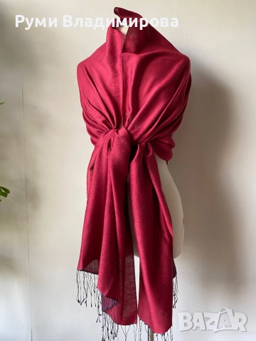 Тъмночервен шал от Непалска кашмир