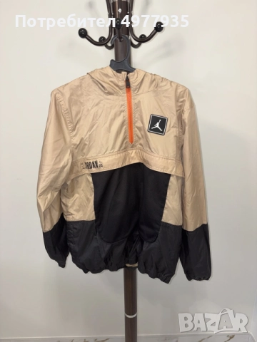 Ветровка на Jordan Anorak