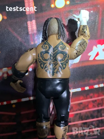 Екшън фигура WWE jakks 2005 Umaga Ruthless Aggression Basic Series Умага Самоа Samoa, снимка 13 - Колекции - 48361466