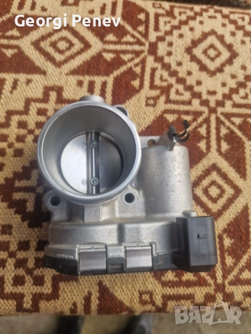 Дросел клапа за Форд фиеста 2010, снимка 2 - Автомобили и джипове - 53269333