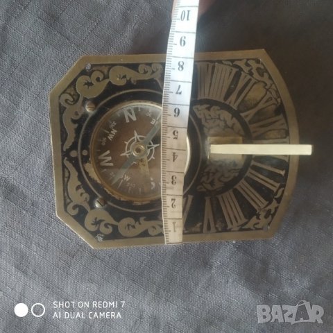настолен компас , снимка 2 - Други ценни предмети - 37059788
