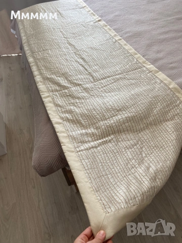 Тишлайфер за спалня, снимка 2 - Покривки за маси - 54330208