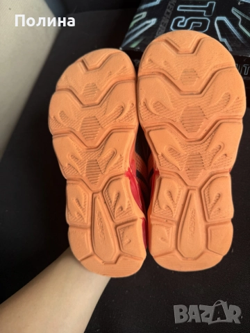 Светещи маратонки Sketchers, снимка 5 - Детски маратонки - 56079694