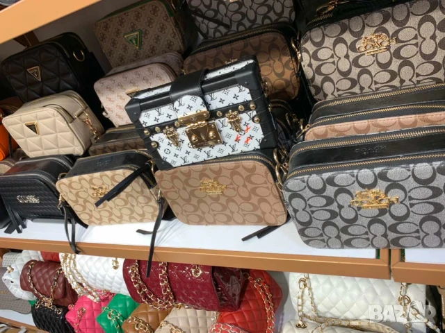 маркови чанти hermes guess pinko coach Michael kors , снимка 7 - Чанти - 50571172