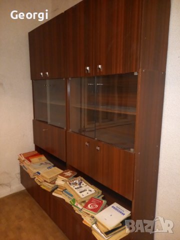 Секции стари но много запазени 