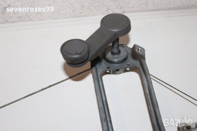 Машинка стъкло ръчна задна лява Форд Фокус 1 1.8tdci 90 Ford Focus 2000 хечбек, снимка 4 - Части - 42501104