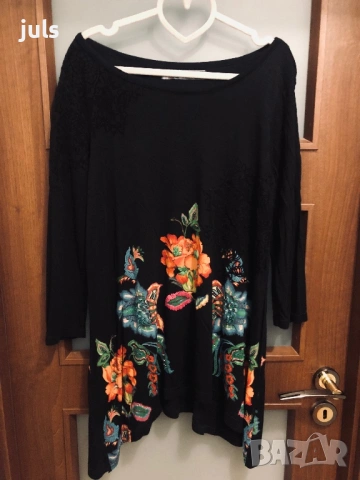 Блузи, туники, рокля Desigual, снимка 2 - Блузи с дълъг ръкав и пуловери - 45148920