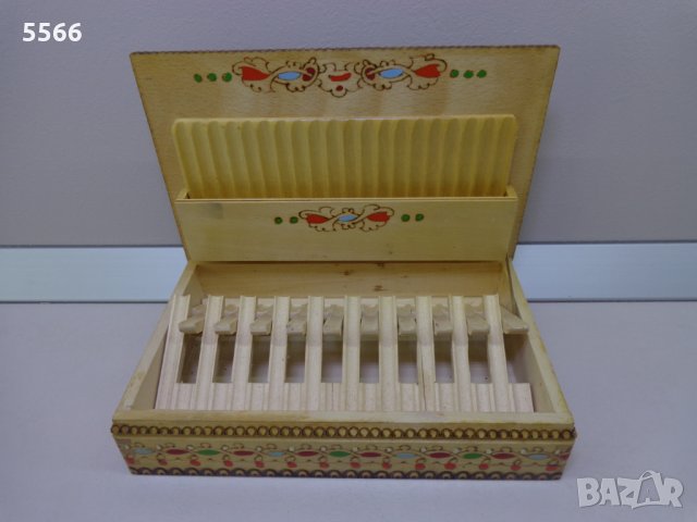 Стара дървена кутия за цигари – табакера