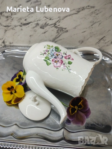 Кафенар от костен порцелан, снимка 7 - Сервизи - 54323469