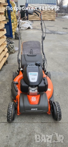 Бензинова самоходна косачка 4х4 задвижване