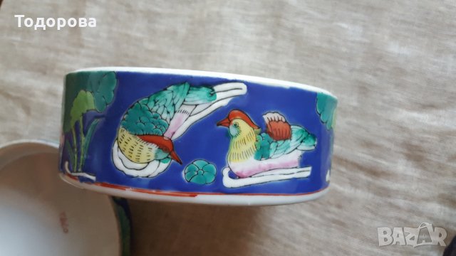 Порцеланова японска кутия за бижута, снимка 8 - Антикварни и старинни предмети - 30161923